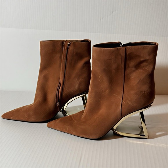 Gianni Bini Shoes - NWOB Gianni Bini heeled boots 6.5 brown suede gold architectural heel pointy
